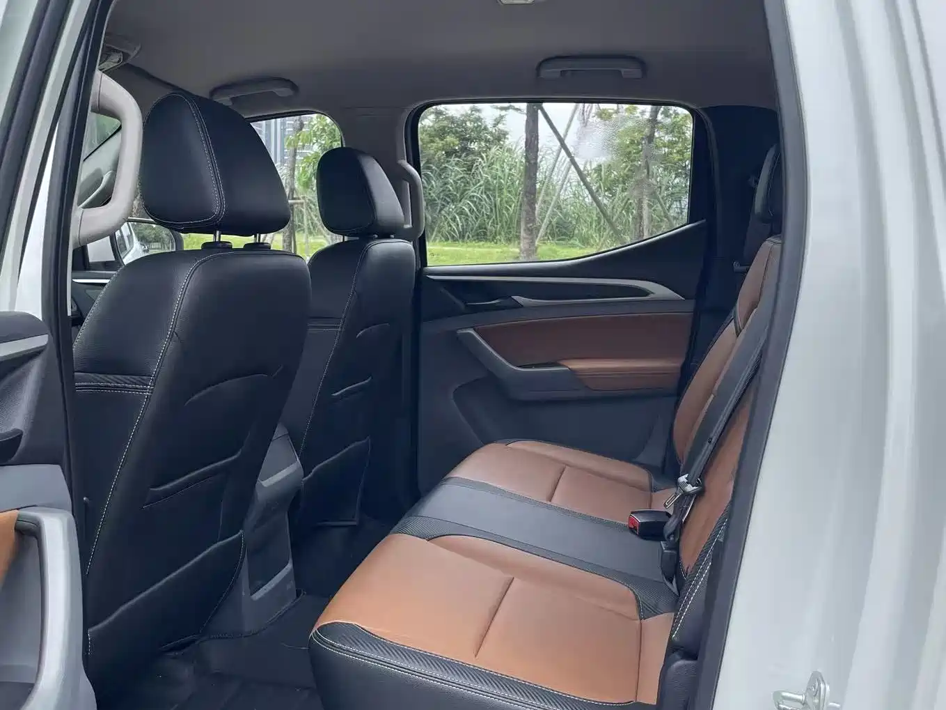 SAIC Maxus Maxus T70 2021 2.0T Diesel Automatic 2WD Australia Edition Standard Bed High Chassis фото 8