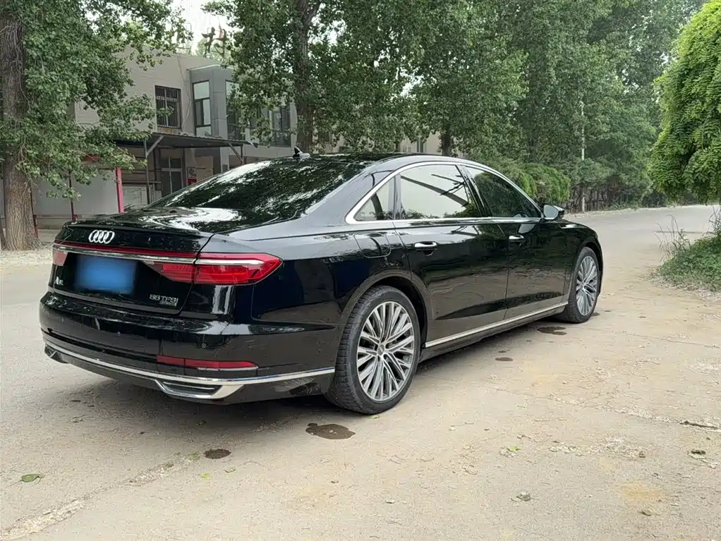 Audi A8 2018 A8L 55 TFSI quattro Luxury фото 9