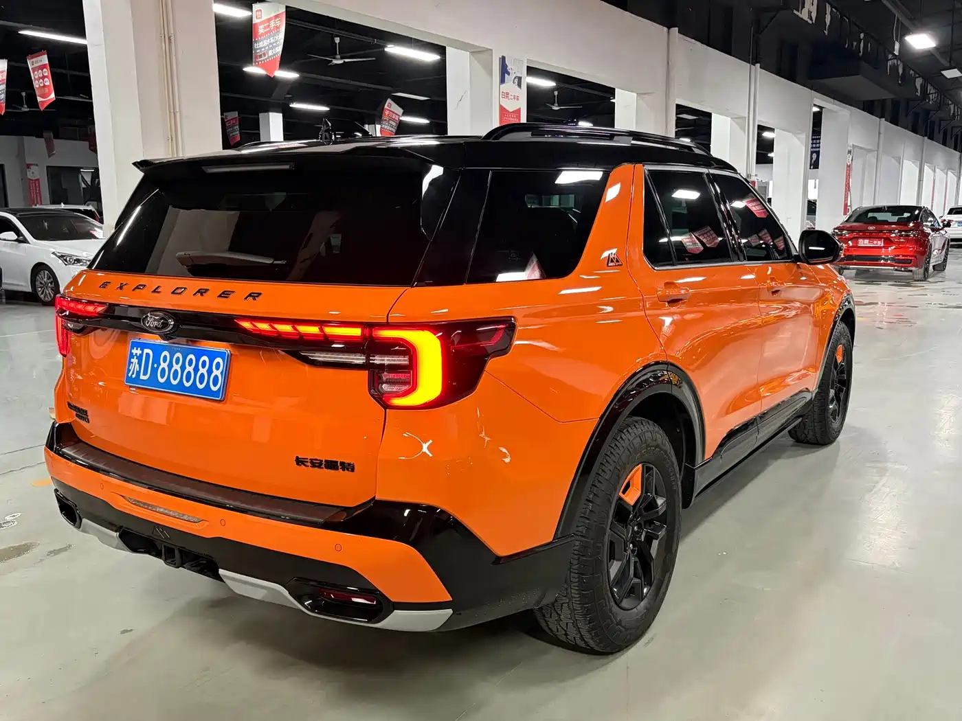 Ford Explorer 2024 2024 2.3T EcoBoost Kunlun Summit Edition 7-Seater