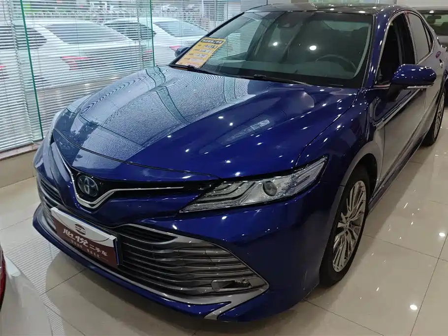 Toyota Camry 2019 Hybrid 2.5HG Luxury Edition China V