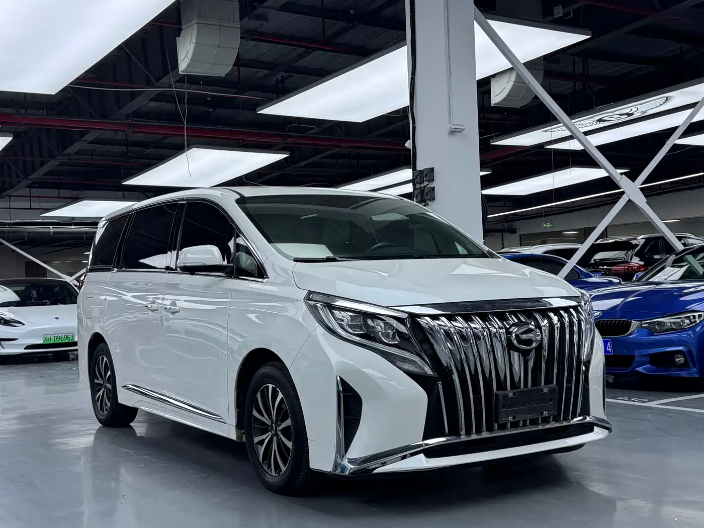 GAC Trumpchi Trumpchi M8 2021 Leading Show Series 390T Premium Edition фото 3