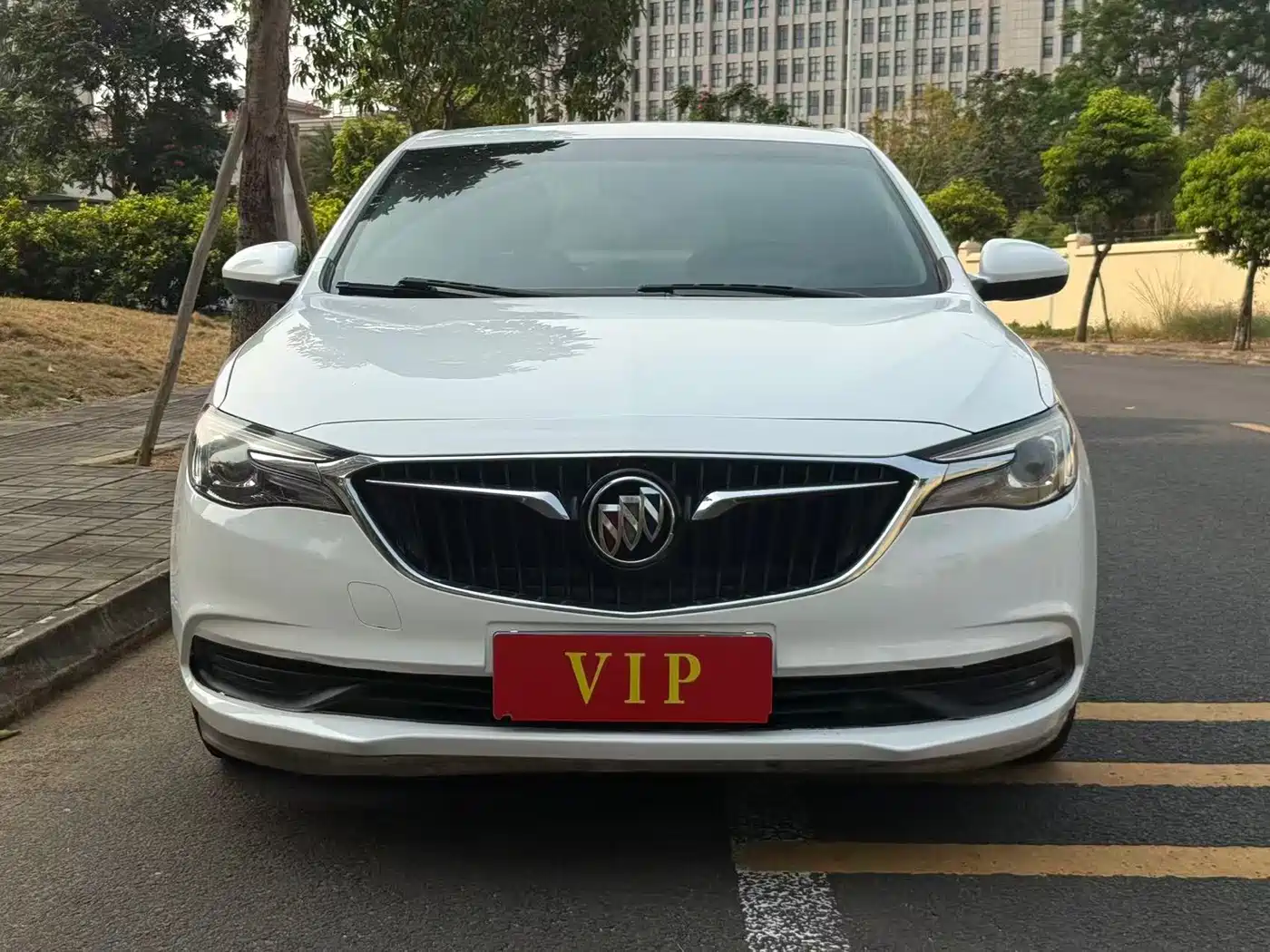 Buick Excelle 2019 15T DCT Progressive Type China VI фото 2