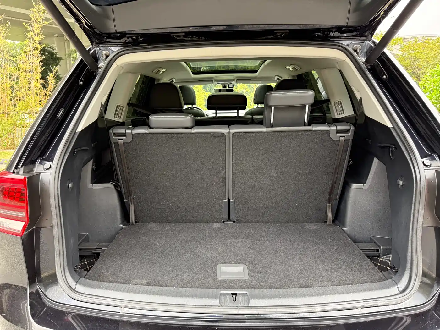 Volkswagen Teramont 2019 380TSI 4WD Luxury Edition China VI фото 12
