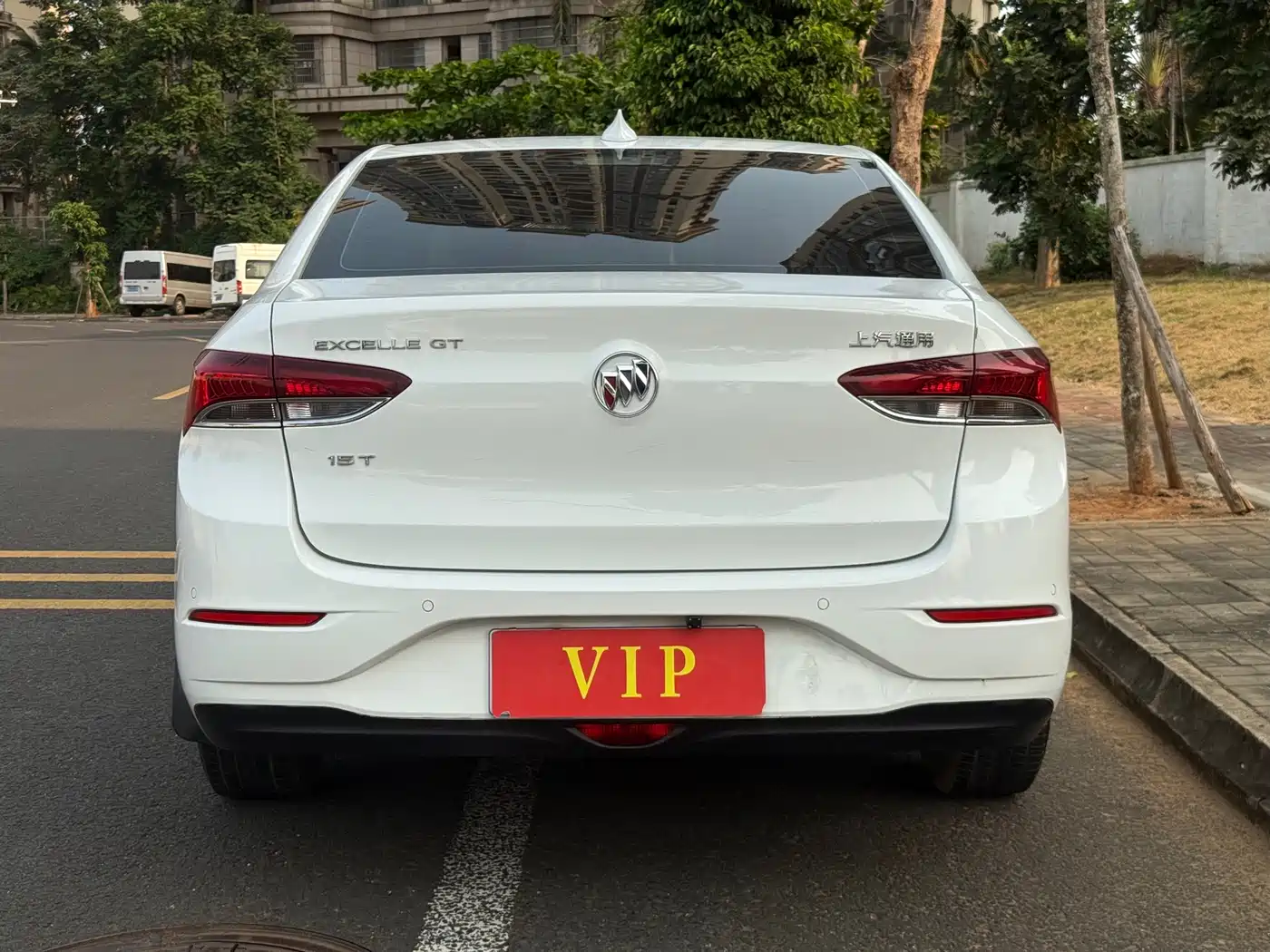 Buick Excelle 2019 15T DCT Progressive Type China VI фото 8