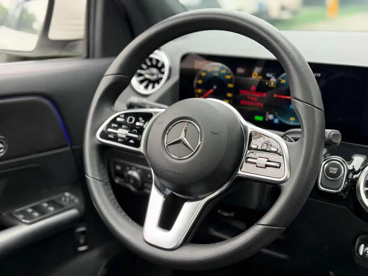 Mercedes-Benz EQA 2022 EQA 260 фото 9