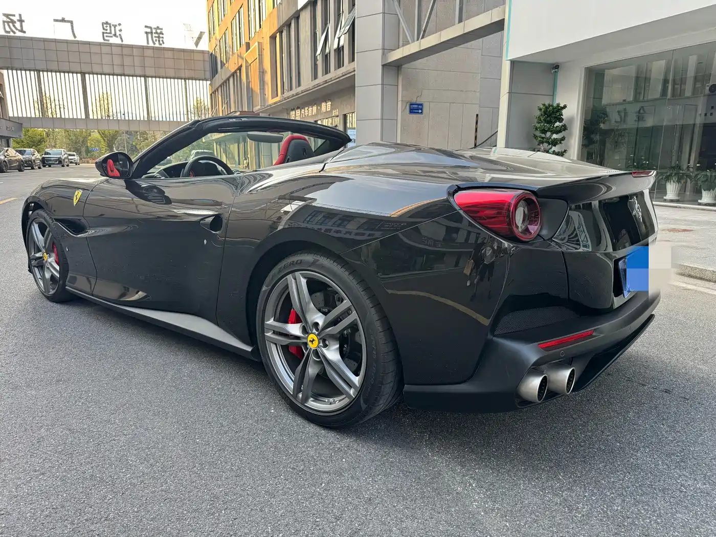 Ferrari Portofino 2019 2018 Model 3.9T