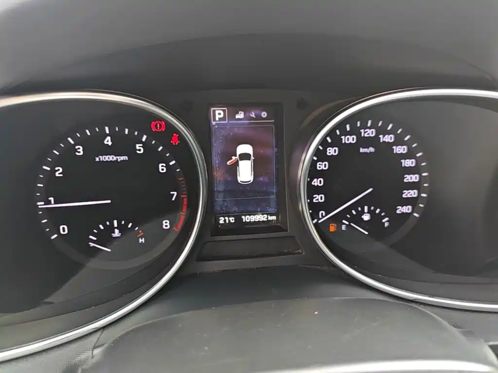 صورة 12 - Hyundai Santa Fe