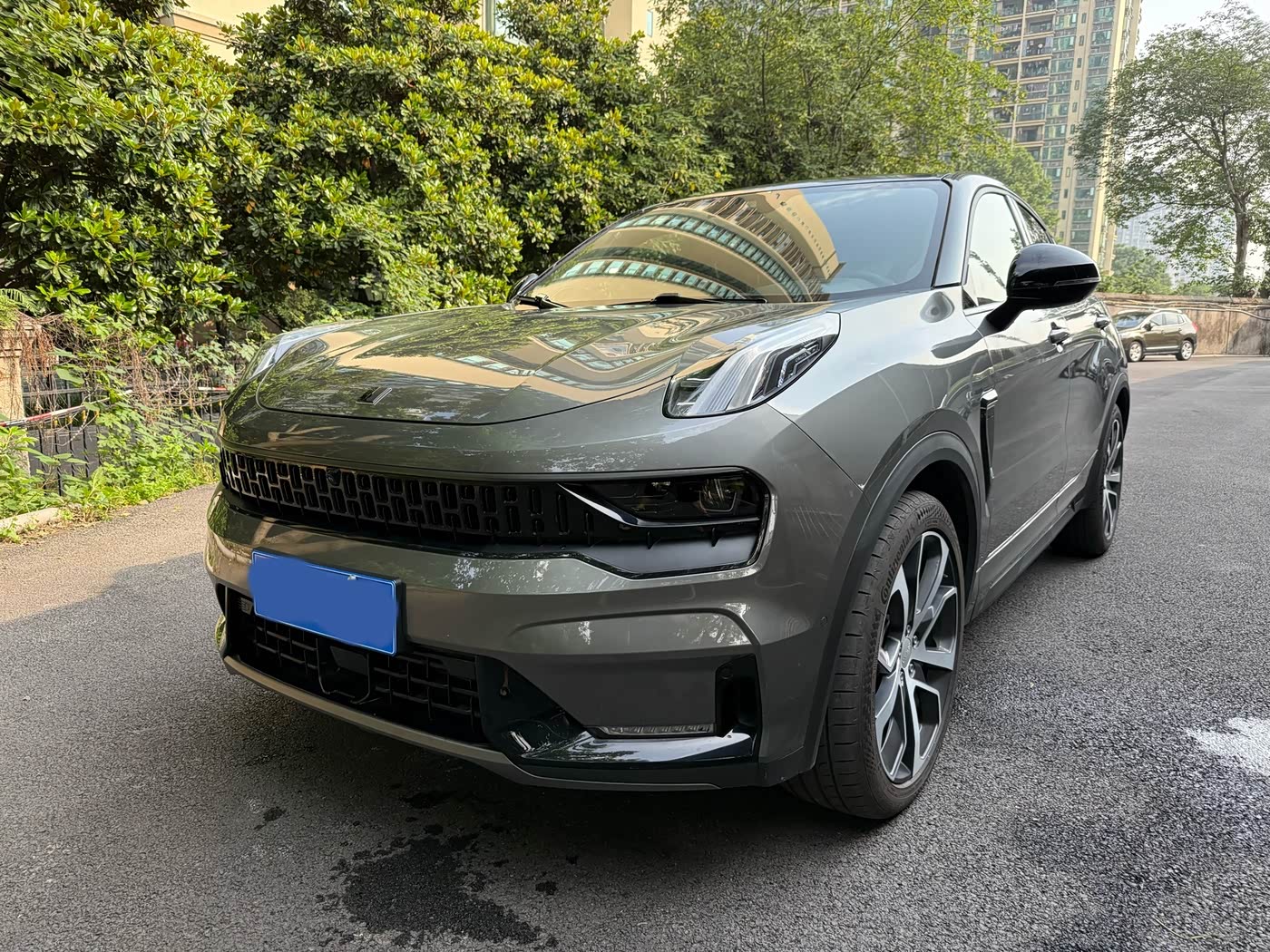 Lynk & Co 05