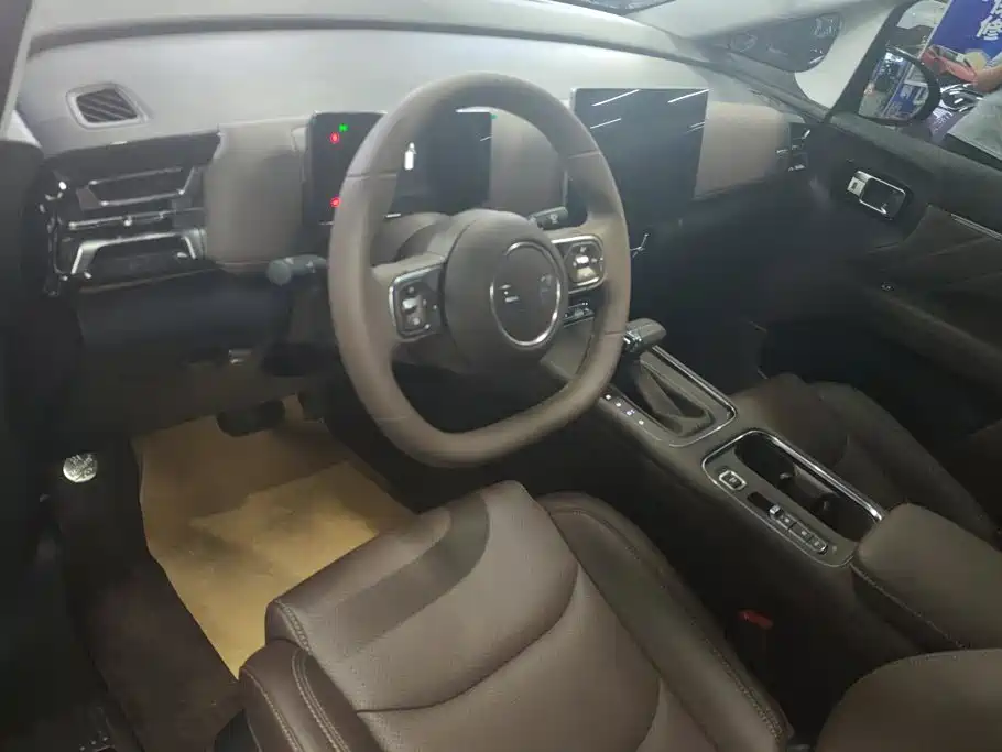 Wuling Motors Xingguang 730 2026 2025 Model Base Version