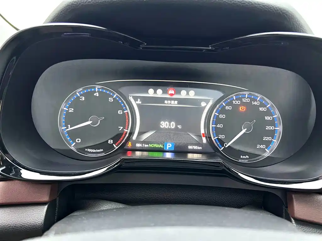 GAC Trumpchi Trumpchi GS8 2017 320T AWD Luxury Smart Connect (7-Seater) фото 10