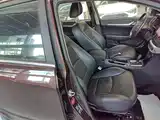 Фото 25 - Geely Vision