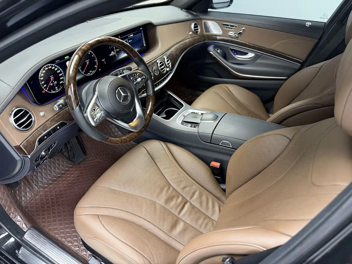 Mercedes-Benz S-Class 2020 S 350 L Premium Edition Collector's Version фото 5