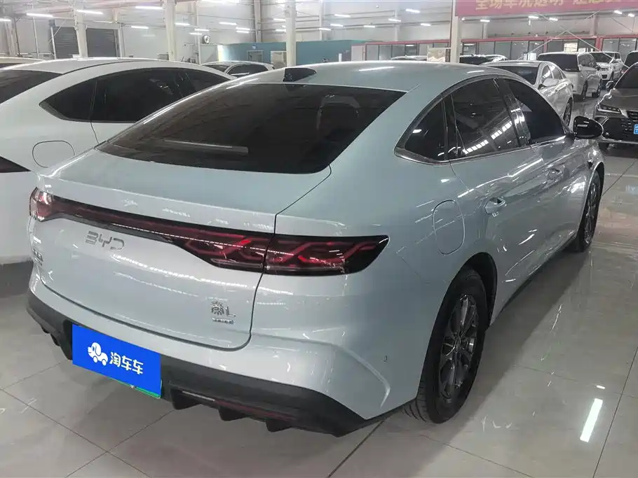 BYD Qin L 2025 DM-i Smart Drive Edition 80KM Leading фото 3