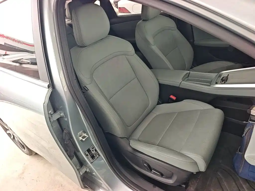 Roewe D6 2025 2025 520km Smart Edition