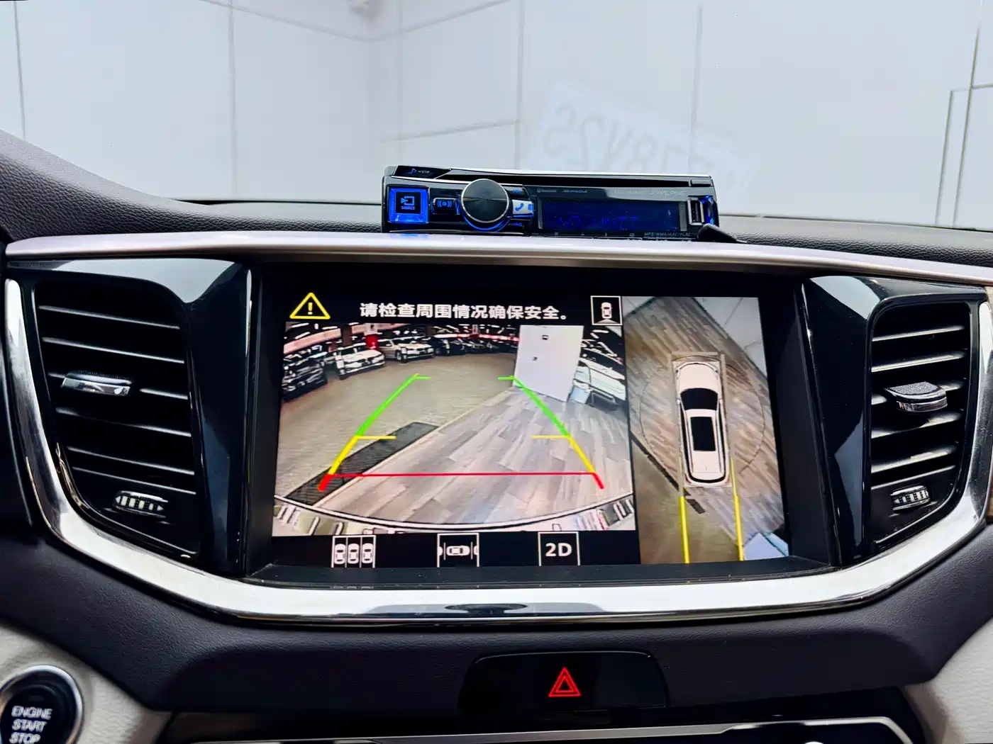 GAC Trumpchi Trumpchi GS8 2017 320T 2WD Luxury Smart Connect (7-seater) фото 8