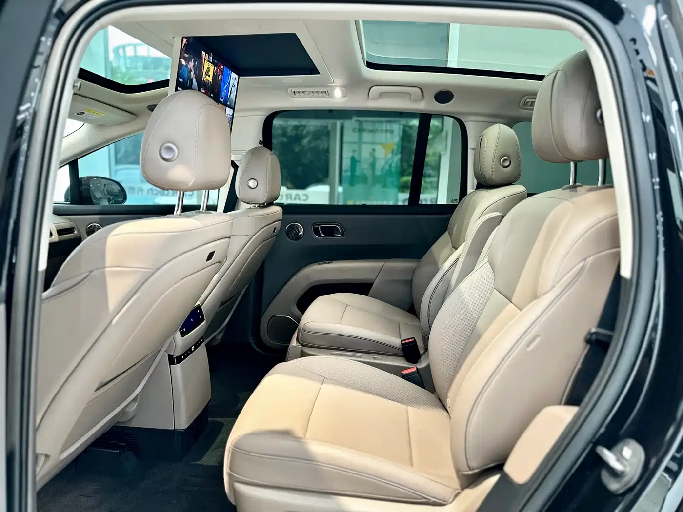 Li Auto Li i8 2026 2025 Standard Edition