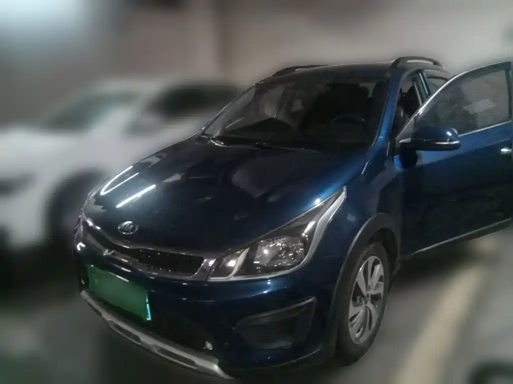 Kia KX CROSS 2018 2017 1.4L AT GLS