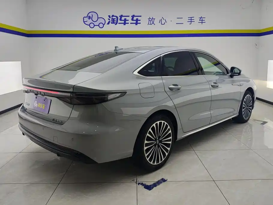 Chery Fengyun Fengyun A8L 2024 2025 1.5TGDI 145km Luxury
