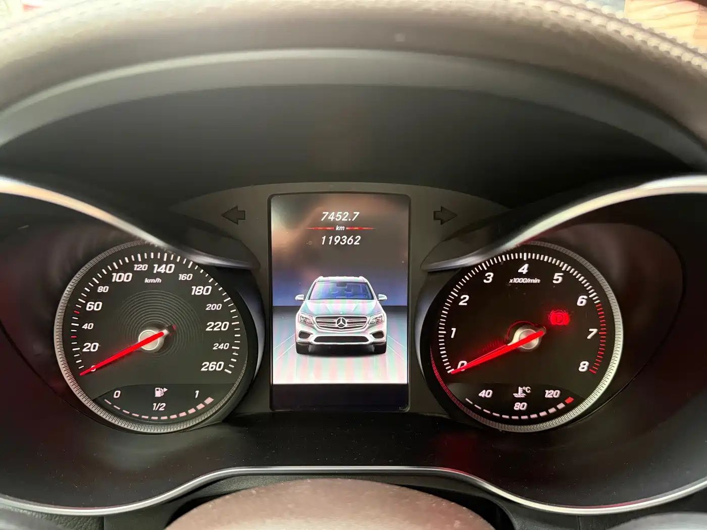 Mercedes-Benz GLC 2018 Facelift GLC 200 4MATIC фото 11