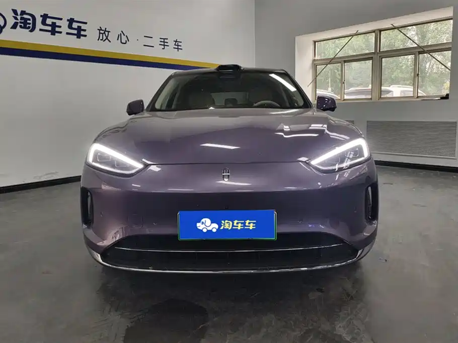AITO Wenjie AITO M5 2025 Extended Range Ultra AWD фото 2