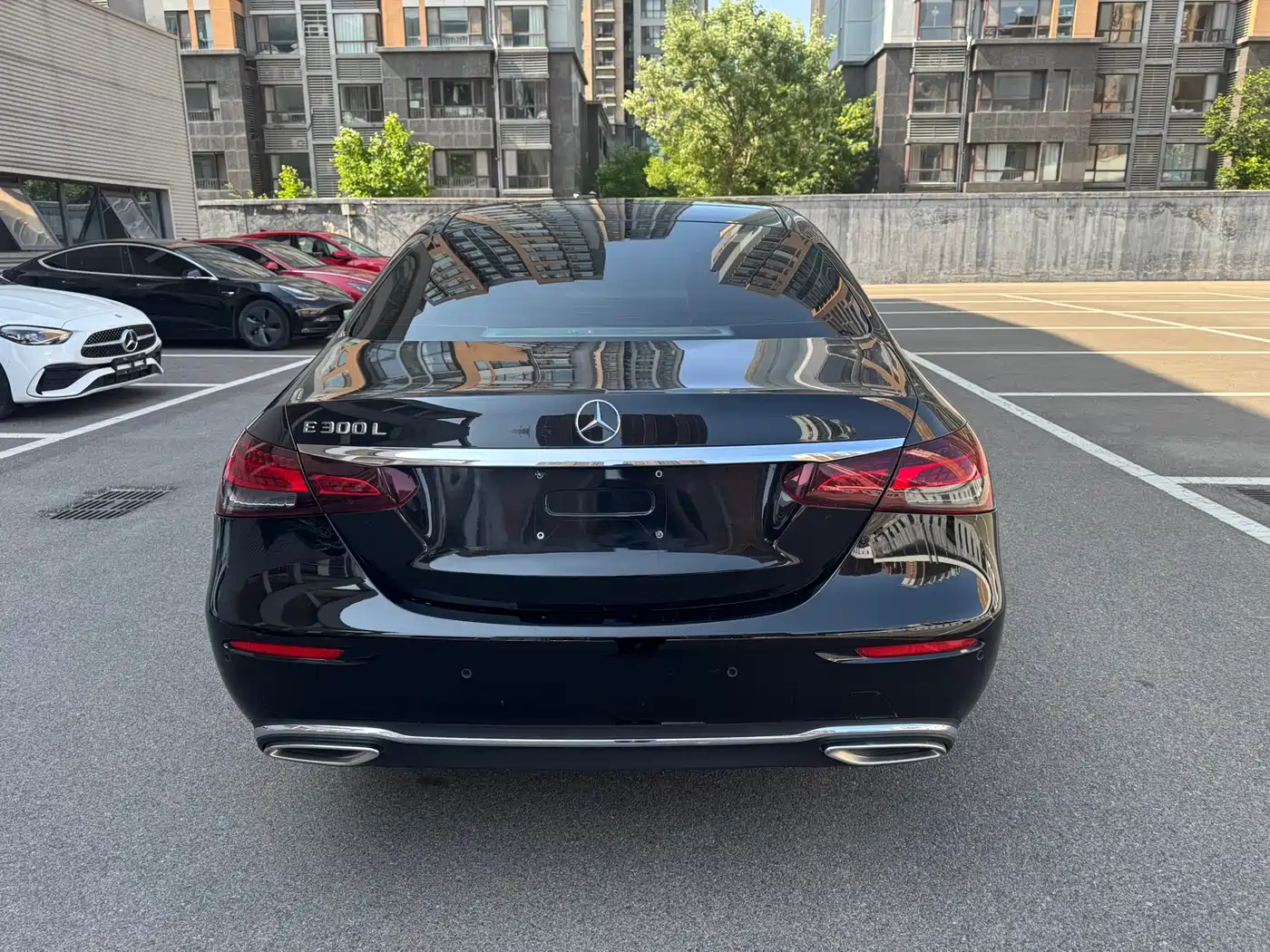 Mercedes-Benz E-Class 2022 Second Facelift E 300 L Luxury фото 9