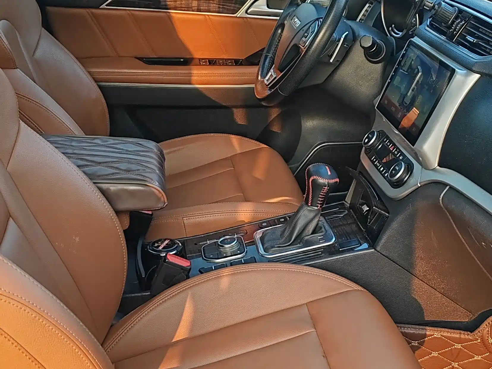 Фото 10 - Haval H6 Coupe