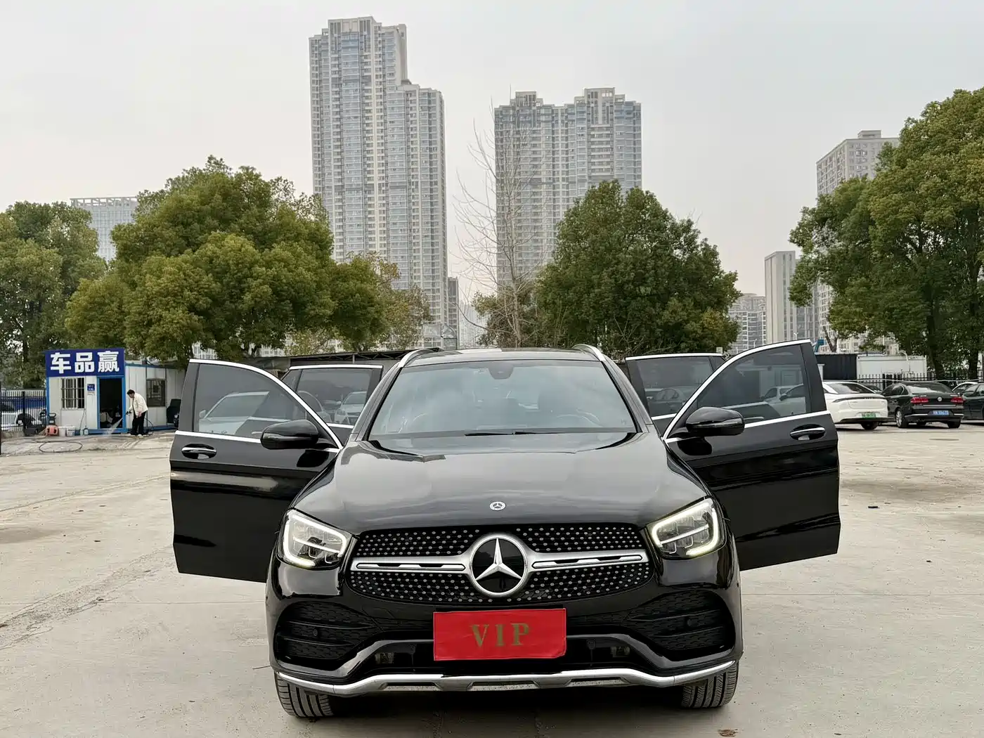 Mercedes-Benz GLC 2020 GLC 260 L 4MATIC Dynamic фото 3
