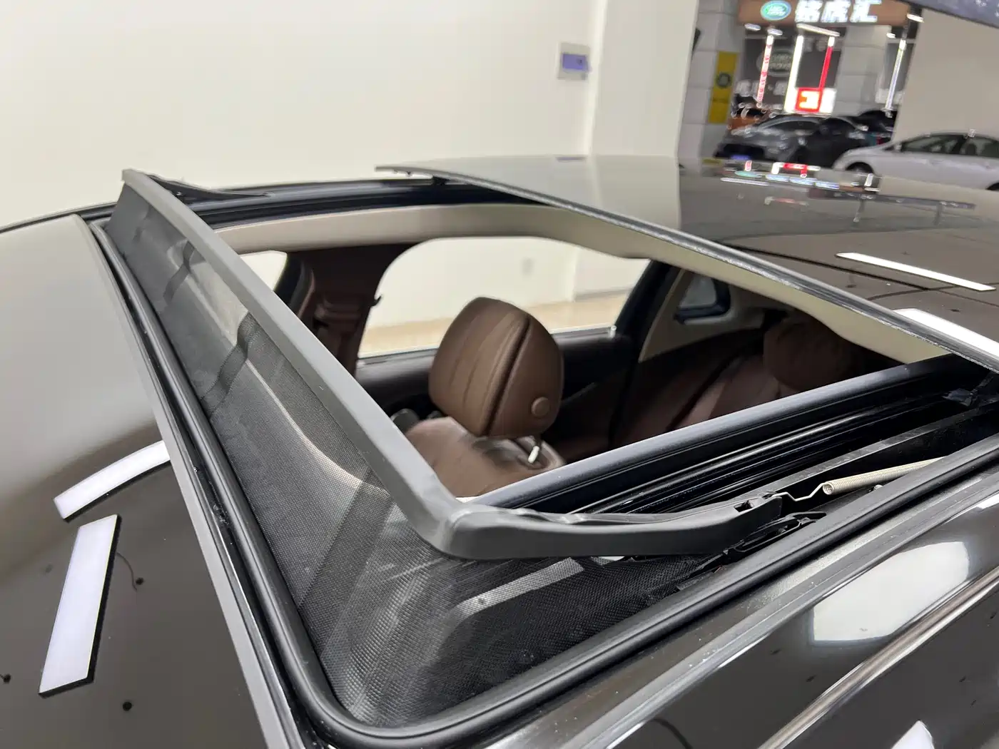 Mercedes-Benz E-Class 2022 E 300 L Luxury фото 32