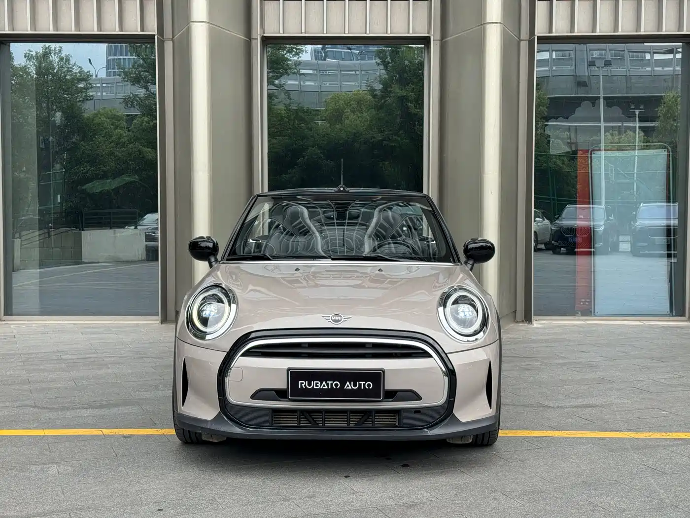 MINI 2022 1.5T COOPER CABRIO Classic фото 5