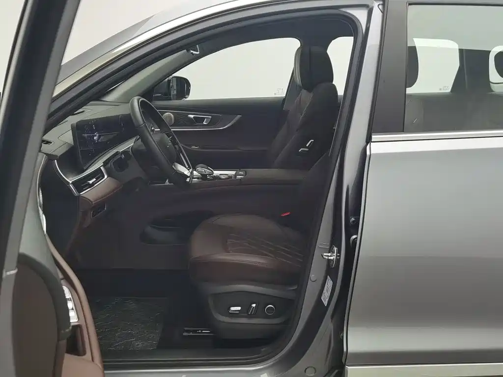 Chery Tiggo 8, миниатюра 10