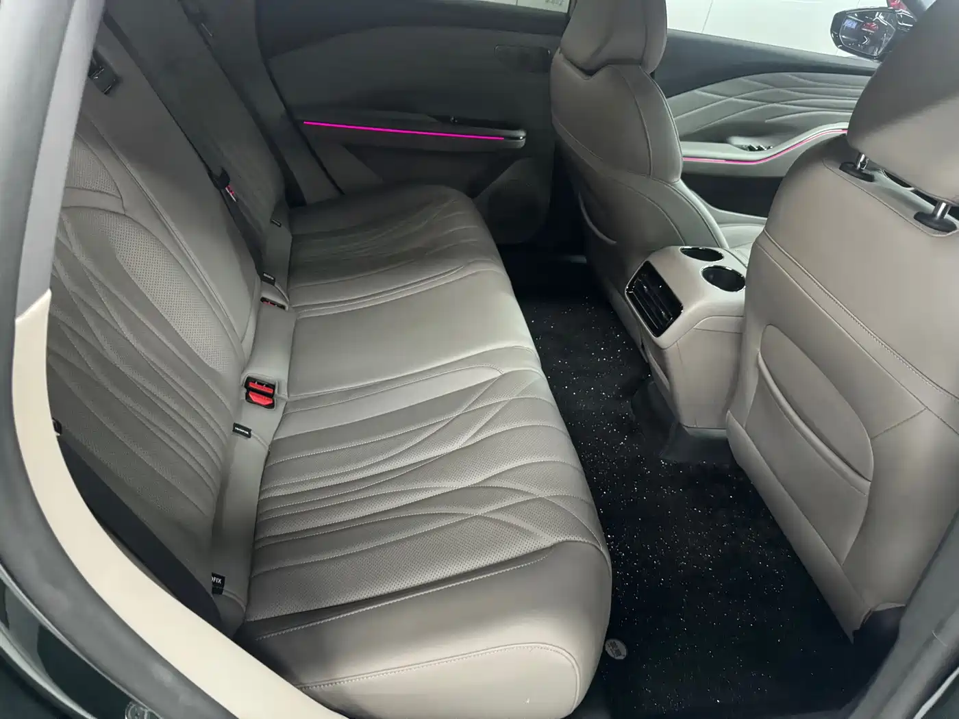 Geely Galaxy Galaxy Xingyao 8 2025 2025 130km EM-P Starship Edition