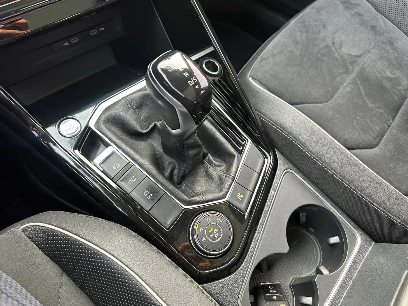 Volkswagen Tayron 2021 380TSI 4WD Luxury Smart Connect Pro фото 12