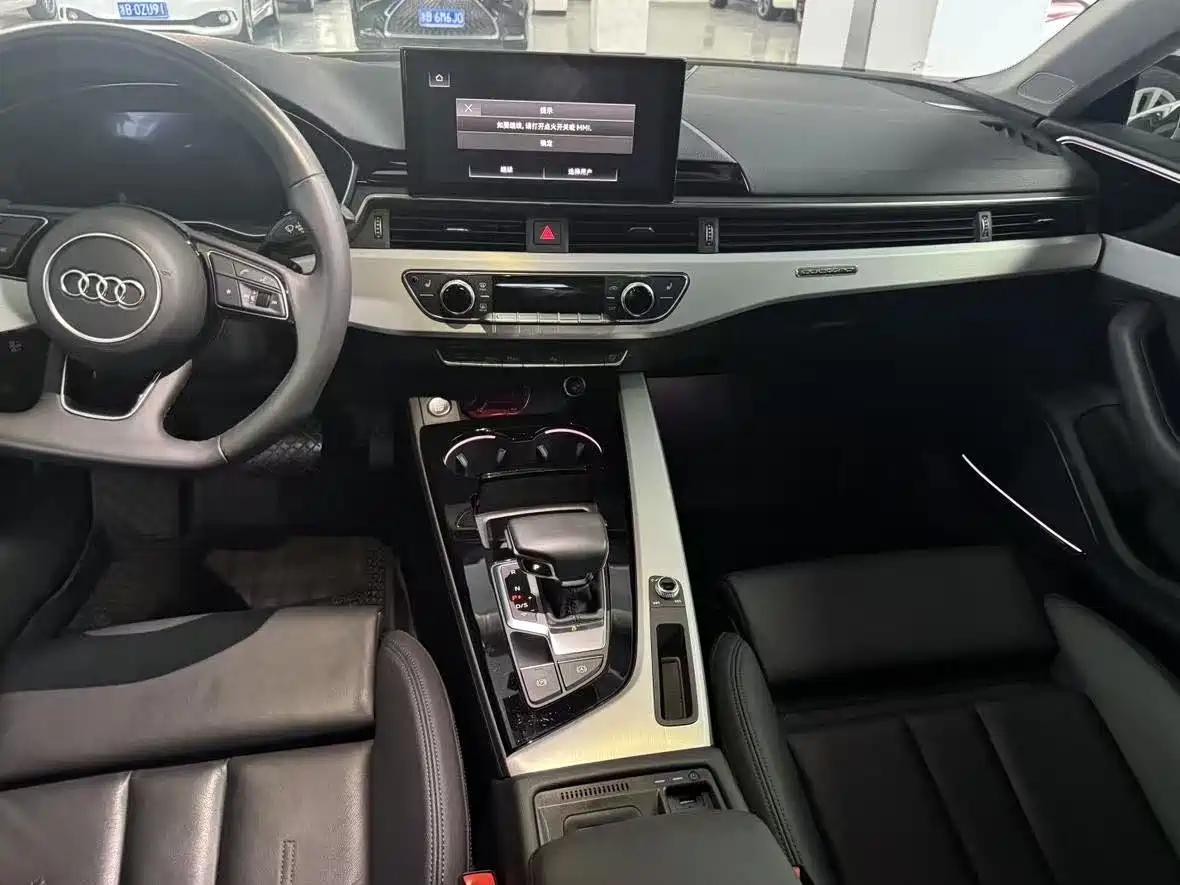Audi A5 (Import) 2023 Sportback 40 TFSI Fashion Dynamic фото 6