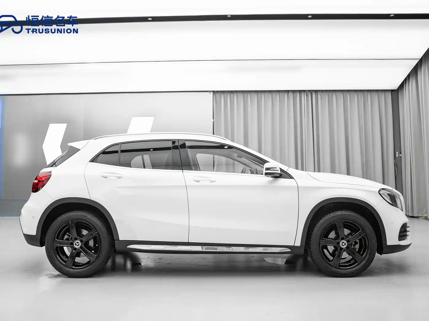 Mercedes-Benz GLA 2018 GLA 200 Fashion фото 7