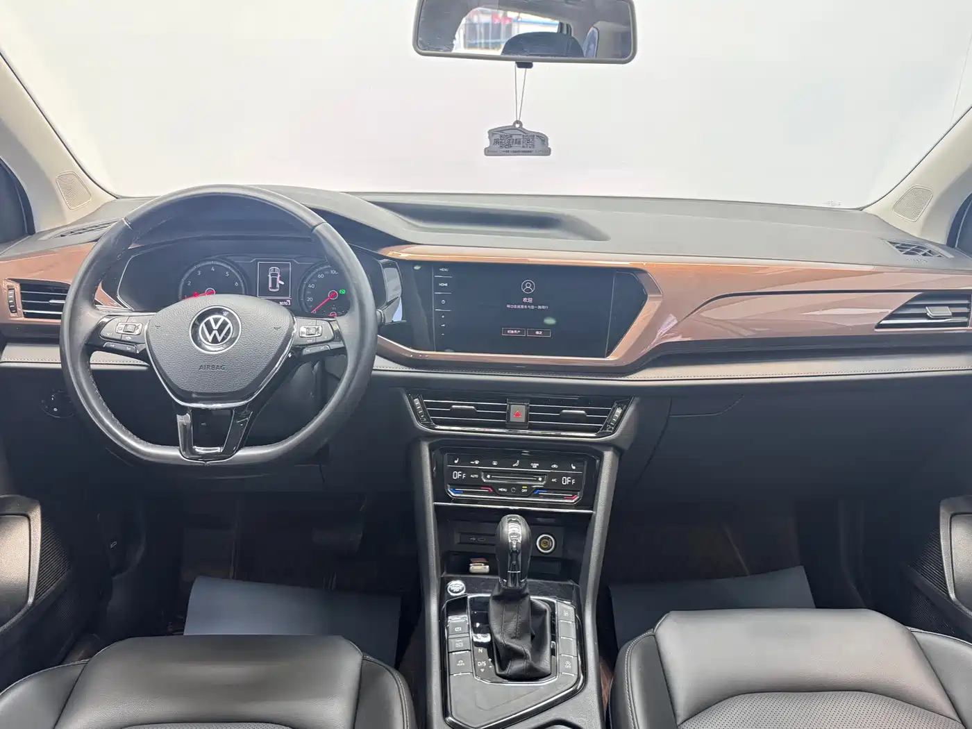 Volkswagen Tharu 2021 280TSI 2WD Luxury Plus фото 16