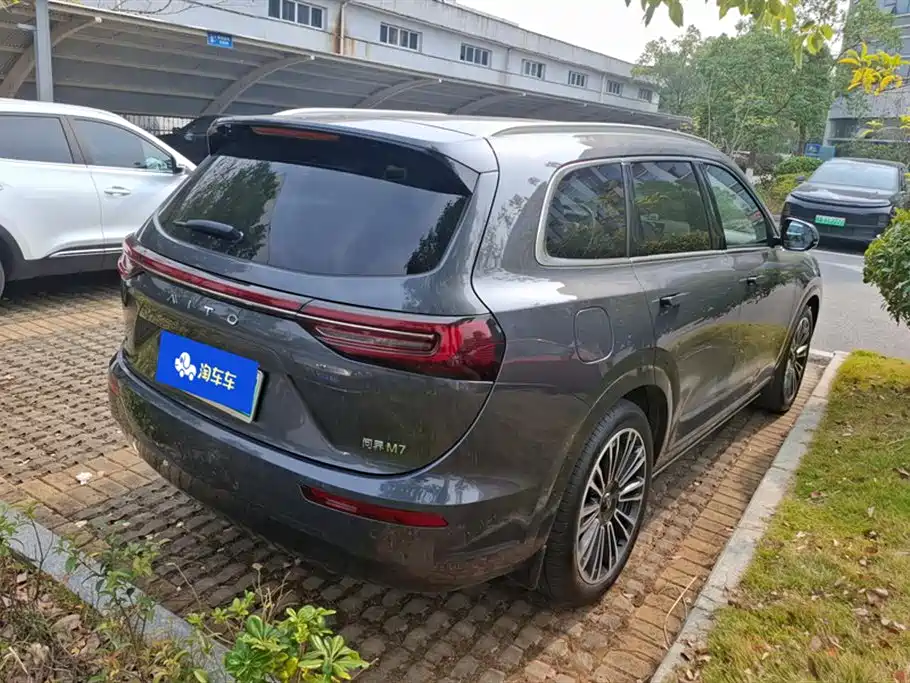 AITO Wenjie AITO M7 2024 1.5T RWD Plus 5-Seater фото 3