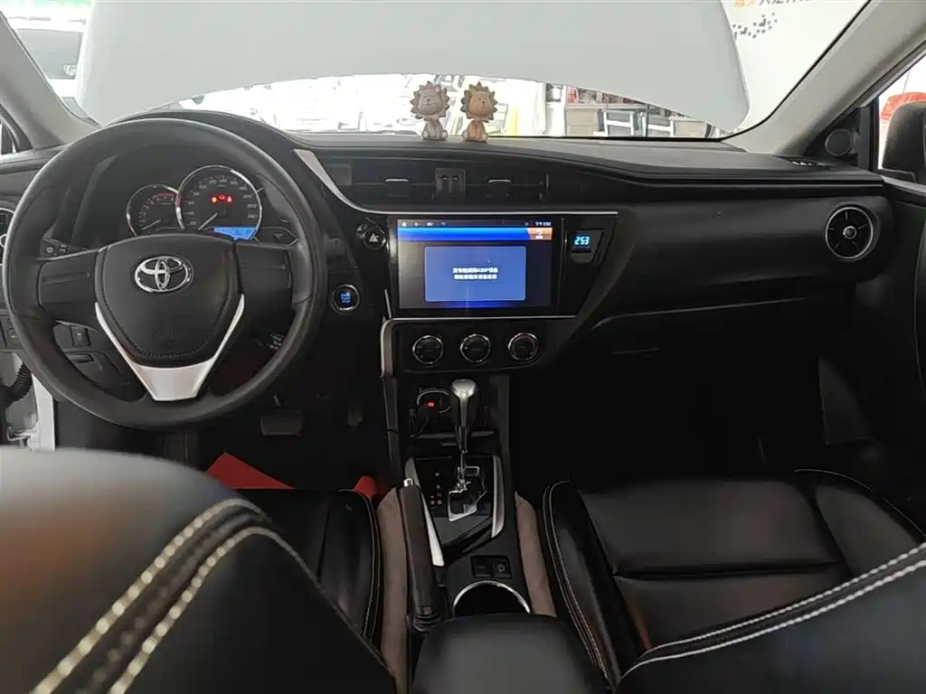 Toyota Corolla 2018 1.2T S-CVT GL Smart Edition фото 10