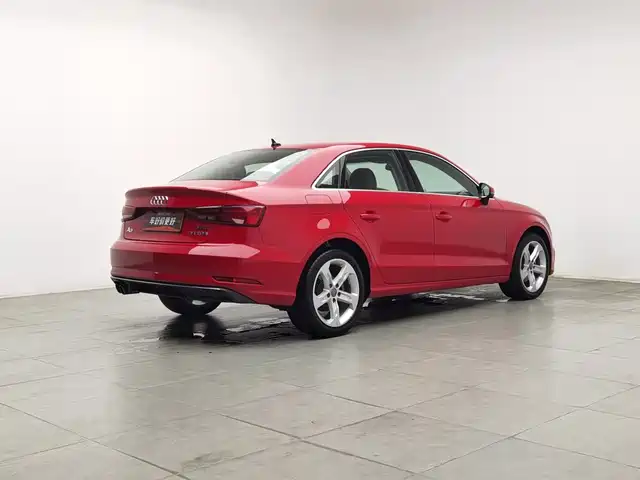 Audi A3 2019 Limousine 35 TFSI Progressive China VI — фото 2