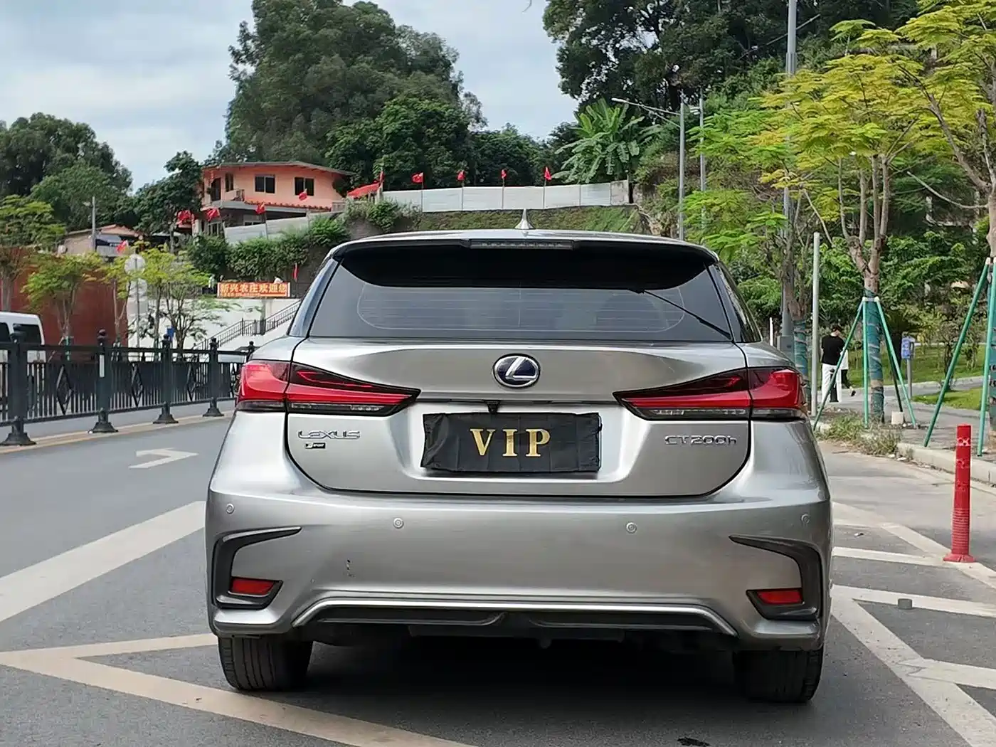 Lexus CT 2019 2017 CT200h Elite Edition (Single Color) China VI