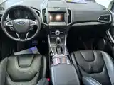Фото 8 - Ford Edge