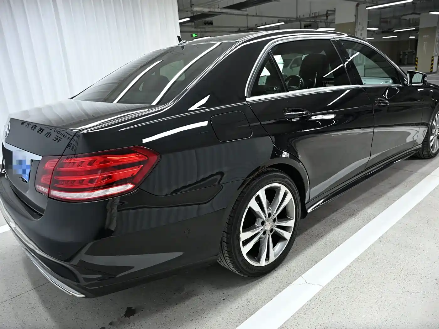 Mercedes-Benz E-Class 2014 E 300 L Sport фото 7