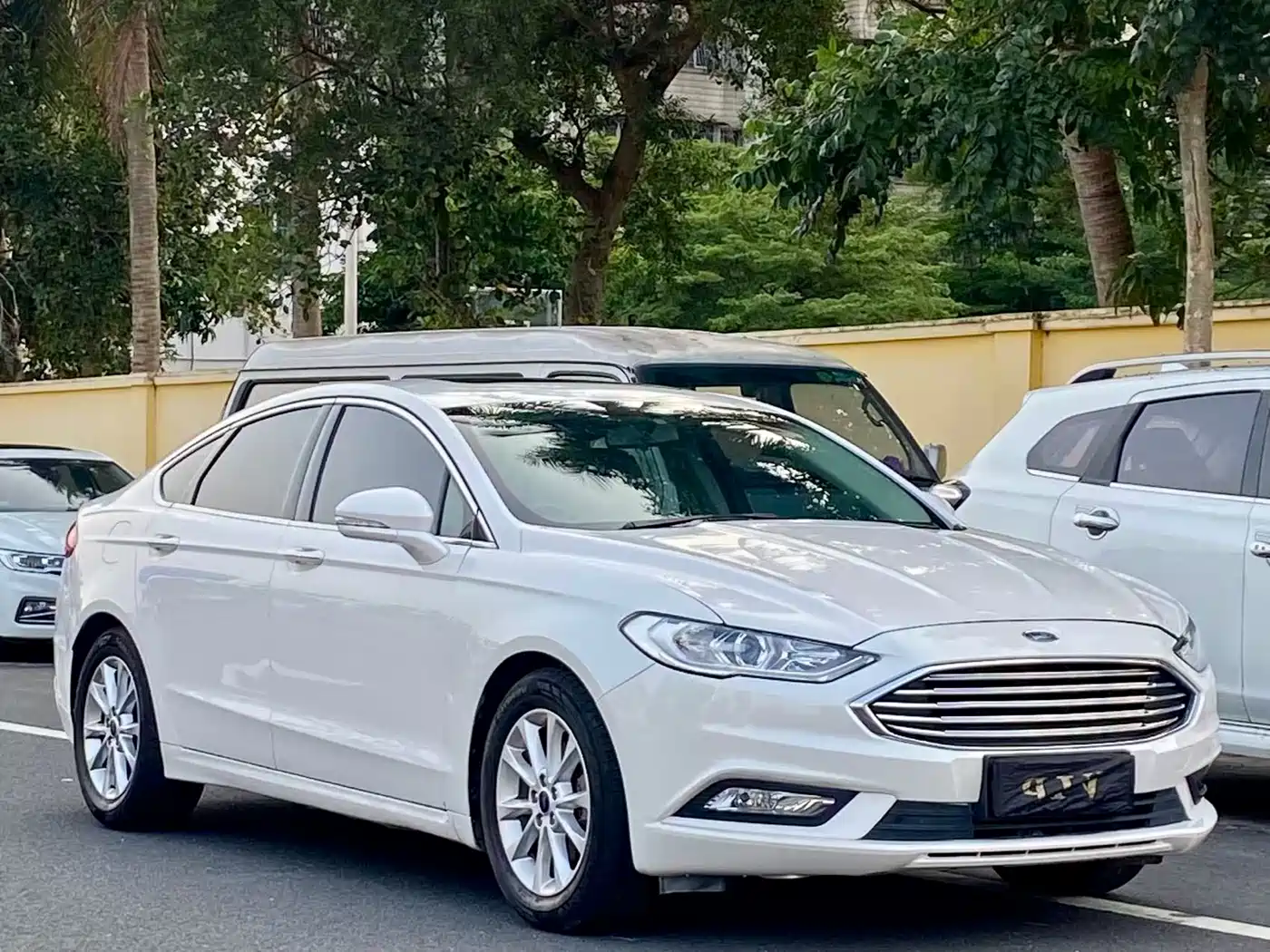 FORD MONDEO