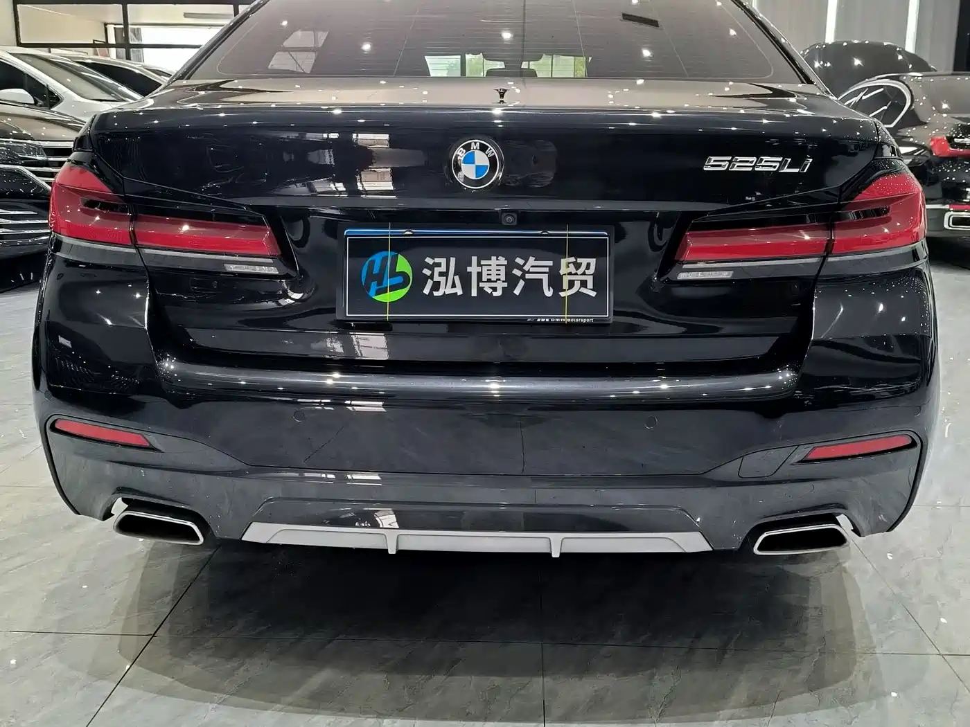 BMW 5 Series 2022 525Li M Sport Package фото 12