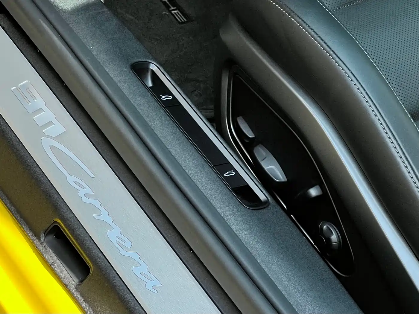 Porsche 911 2022 Carrera Cabriolet 3.0T фото 16