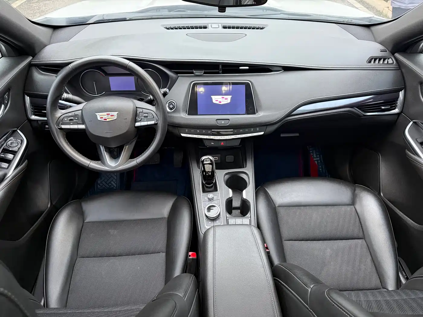 Cadillac XT4 2022 28T FWD Style фото 6