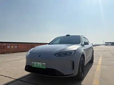 AITO M5