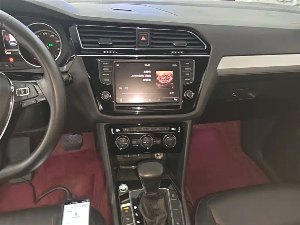 Volkswagen Tiguan L 2018 330TSI Automatic 2WD Luxury Edition фото 13