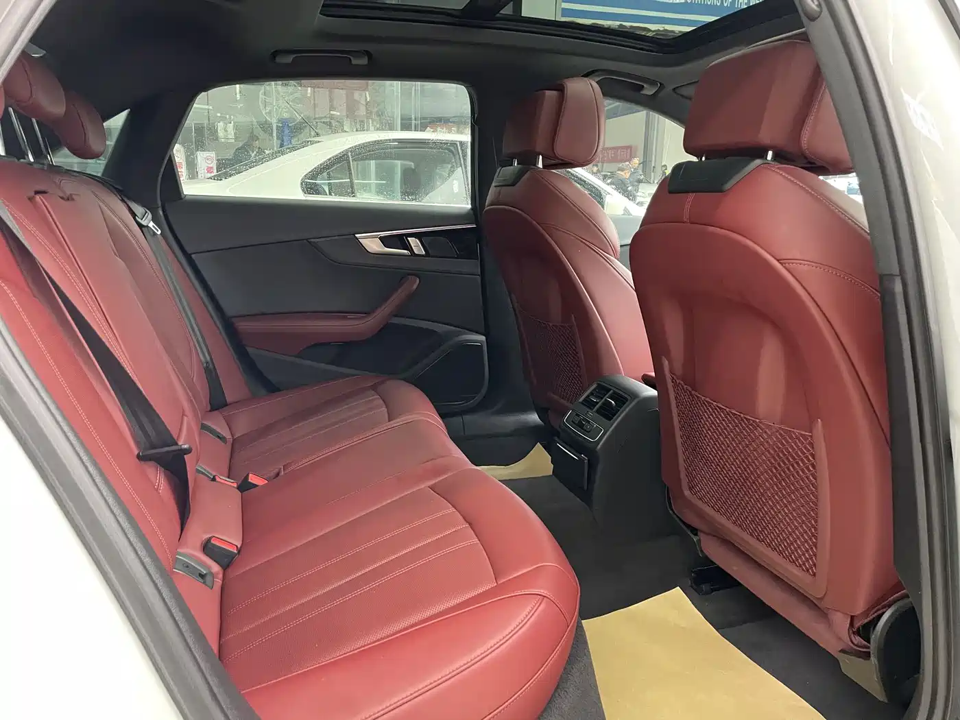 Audi A4L 2024 40 TFSI Luxury Dynamic фото 7