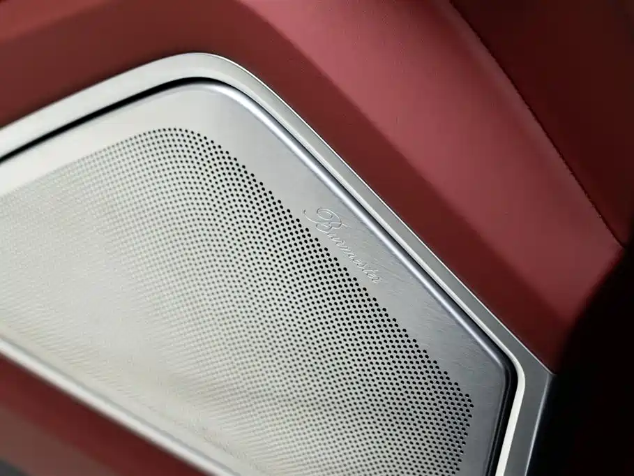 Porsche Cayenne New Energy 2022 Cayenne E-Hybrid 2.0T Platinum Edition фото 18