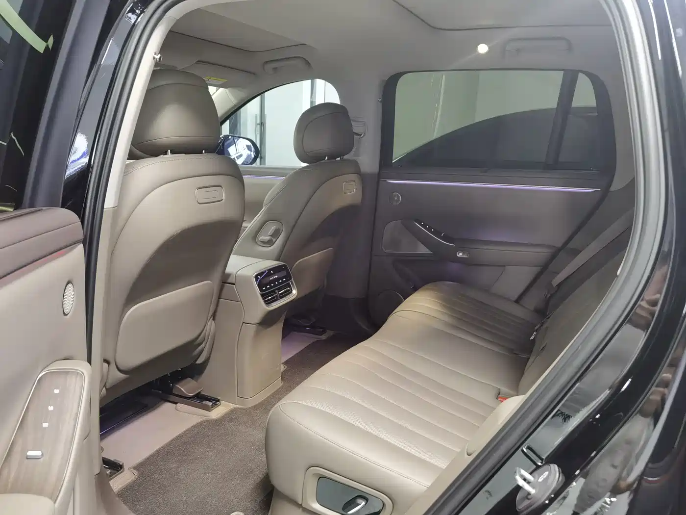 Aito M7 2026 2026 Extended Range Max AWD 5-seater